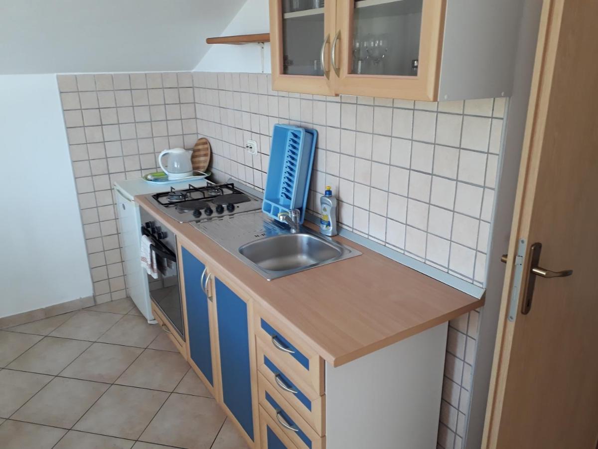 Apartment Ivana Вигань Экстерьер фото